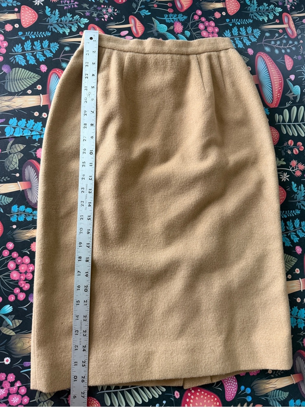 Tailleuer by Barrie Pace womens  100% Camel Hair Skirt Suit Beige Sz 4/6 Lined - Picture 10 of 16